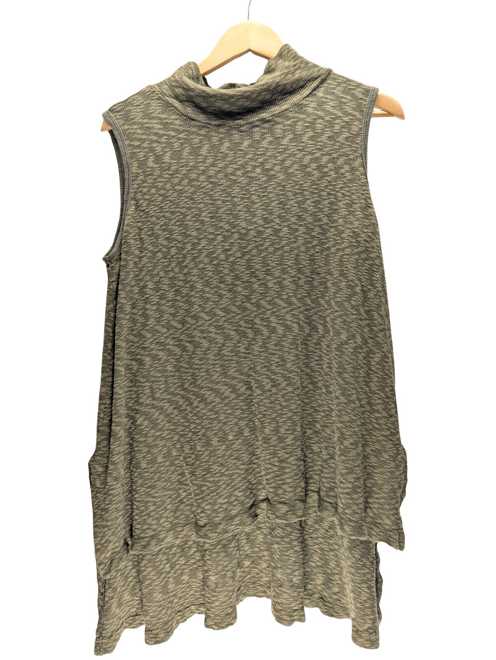 Center of Left Top Women Medium Sleeveless Cowl Neck Olive